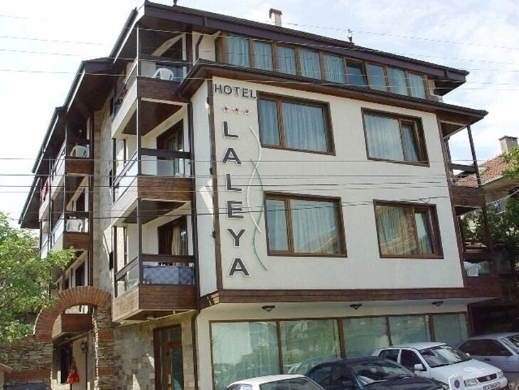 Отель Laleya 3*